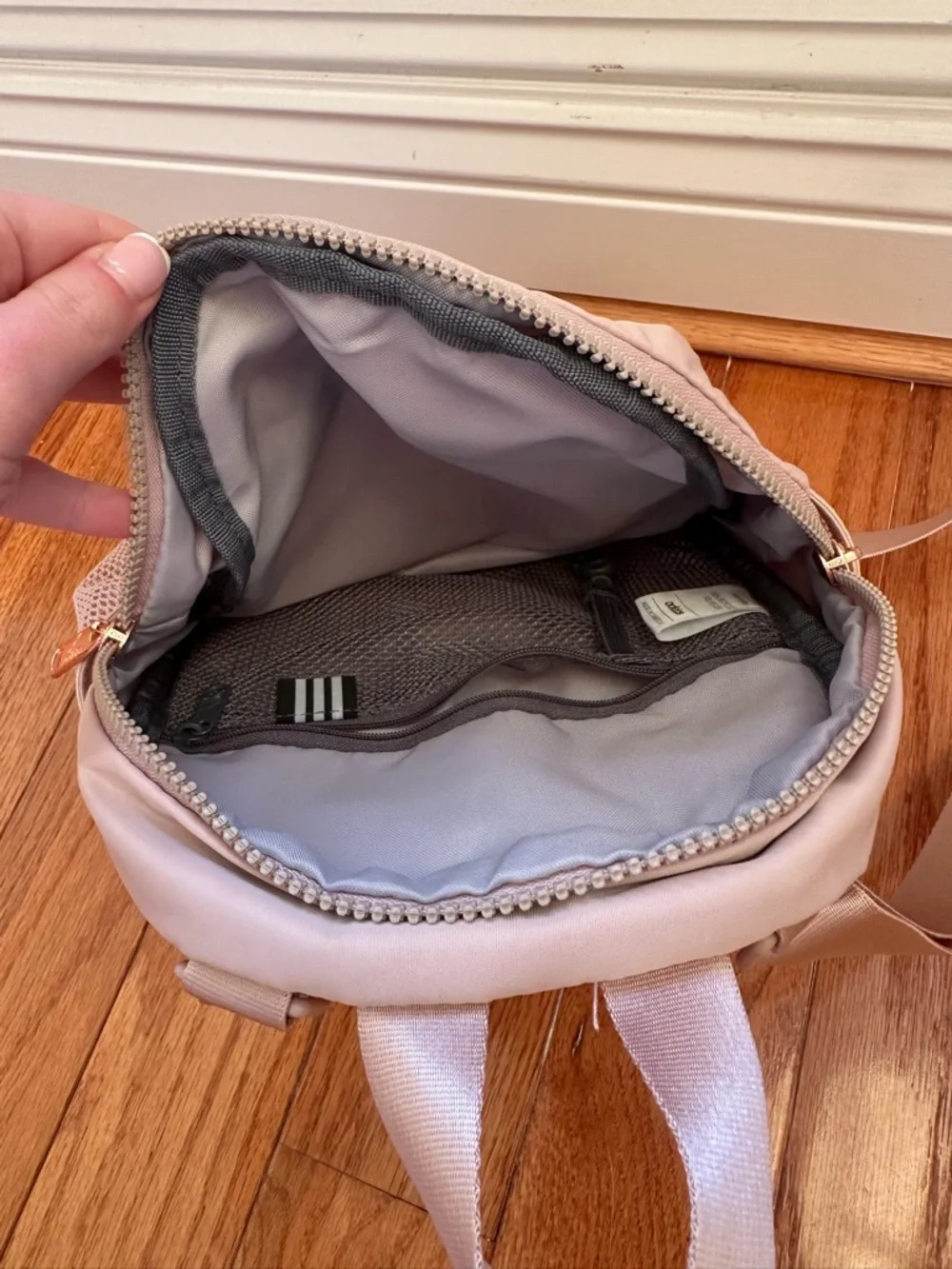 **SOLD ON DEPOP** adidas Small Blush Pink Backpack with Rose Gold Accents - Picture 2 of 3